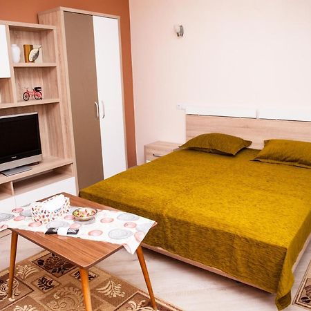 Apartament Cora Centru ปีเตช ภายนอก รูปภาพ